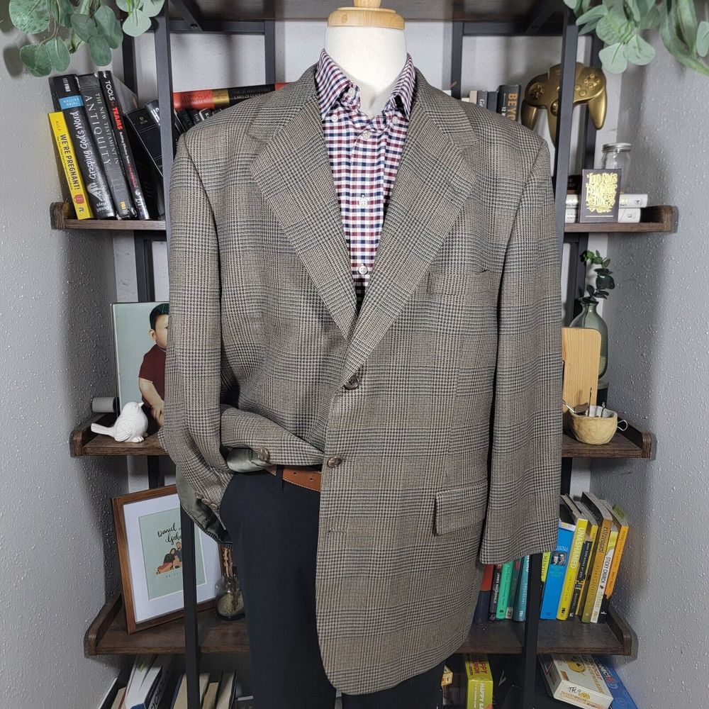 Tom James Executive Collection Men's Sport‎ Coat Three Button Brown Plaid 48R